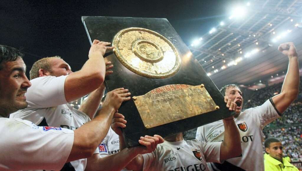 Combien Pèse Le Bouclier De Brennus