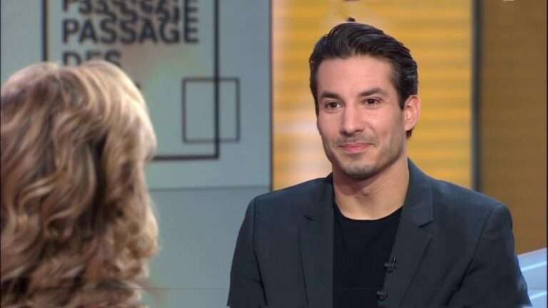 Jérémy Ferrari Et Sa Compagne