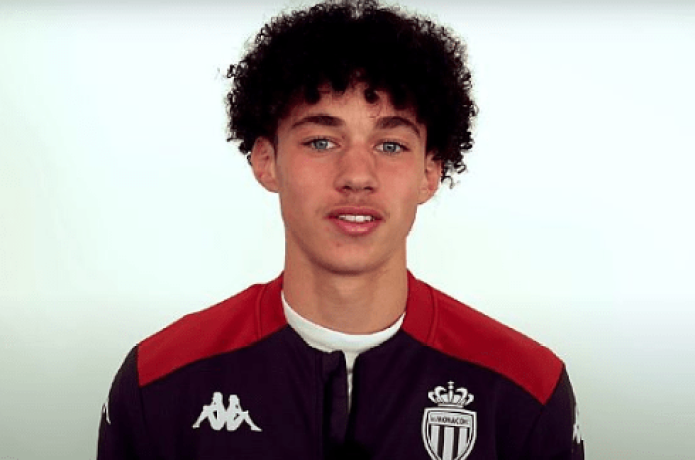 Maghnes Akliouche Origine Parents